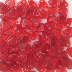 #21 10g Triangle-Beads 6mm - siam ruby