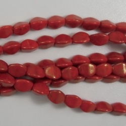 #48 - 50 Stck. Pinch-Bead 5x3mm - opak red/gold luster