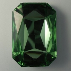 1 Glas-Rechteck Ø 27x18x4 mm - peridot