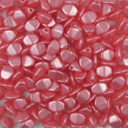 #88.04 - 50 Stck. Pinch-Bead 5x3mm - alabaster pastel lt coral