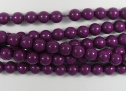 #99.45 1 Strang - 4,0 mm Glasperlen - eggplant/paint coating