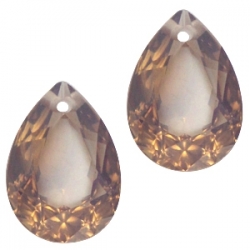 1 Tropfen facetiert 14x10x7mm (LxBxH) - opal greige