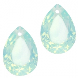 1 Tropfen facetiert 14x10x7mm (LxBxH) - opal lt green turquoise