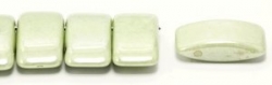 #02.01 - 10 Stück Zweiloch-Glasperle 9x17 mm - Chalk White Olivine Coating