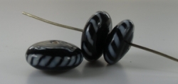 1 Stück Lampwork Bead Stripe -  ± Ø7x17 mm