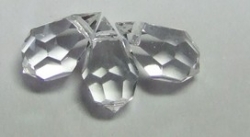 1 facetierter Tropfen 6x10 mm Crystal