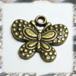 1 Schmetterling 24x20 mm - antikbronze