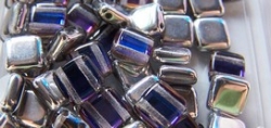 50 Stück Two-Hole Flat Square 6mm - chrystal bermuda blue