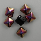 #17 - 10 Two-Hole Pyramid 8x8mm - jet sliperit