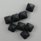 #36 - 10 Two-Hole Pyramid 8x8mm - jet matt