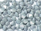 #01 - 25 Stck. Pinch-Bead 7x5mm - opak white blue luster